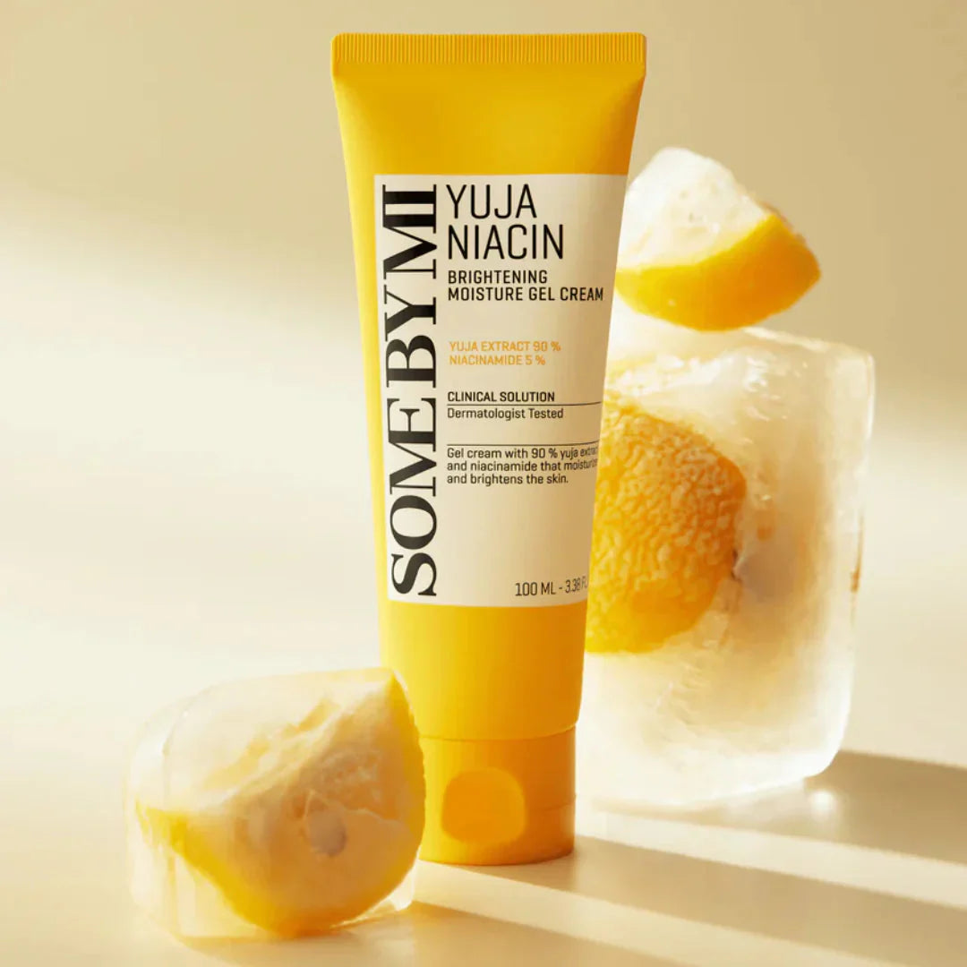 SOME BY MI Yuja Niacin Brightening All-In-One Cleanser (100ml)