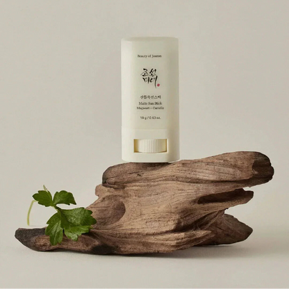 Beauty of Joseon Matte Sun Stick: Mugwort + Camelia SPF 50+ PA++++ (18g)