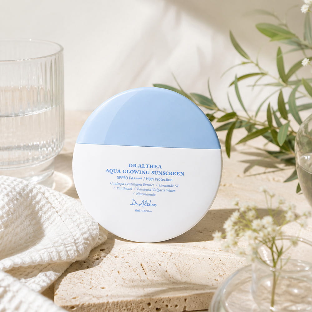 Dr. Althea Aqua Glowing Sunscreen SPF50+ PA++++ (45ml)