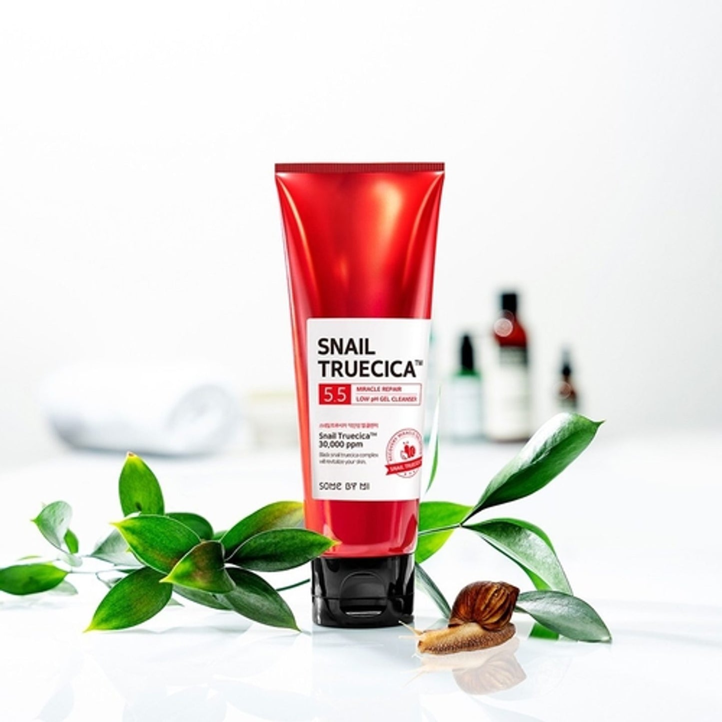 SOME BY MI Snail Truecica Miracle Repair Low pH Gel Cleanser (100ml)