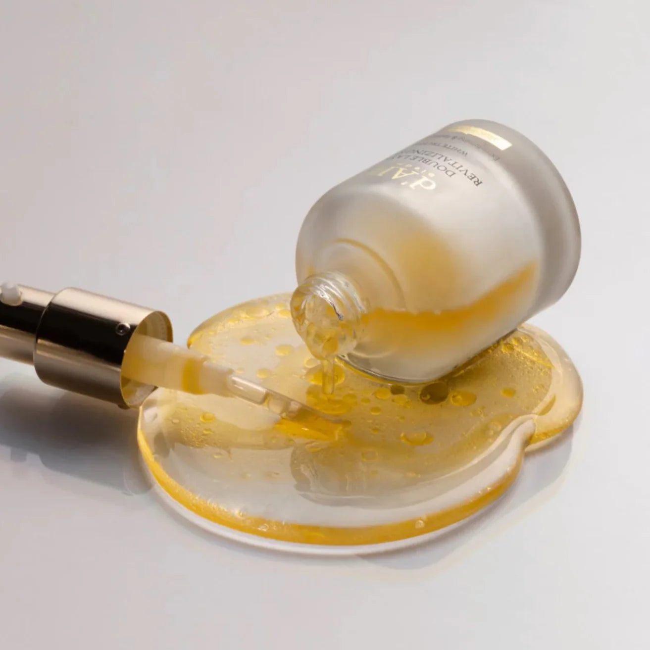 d'Alba White Truffle Double Layer Revitalizing Serum (50ml)